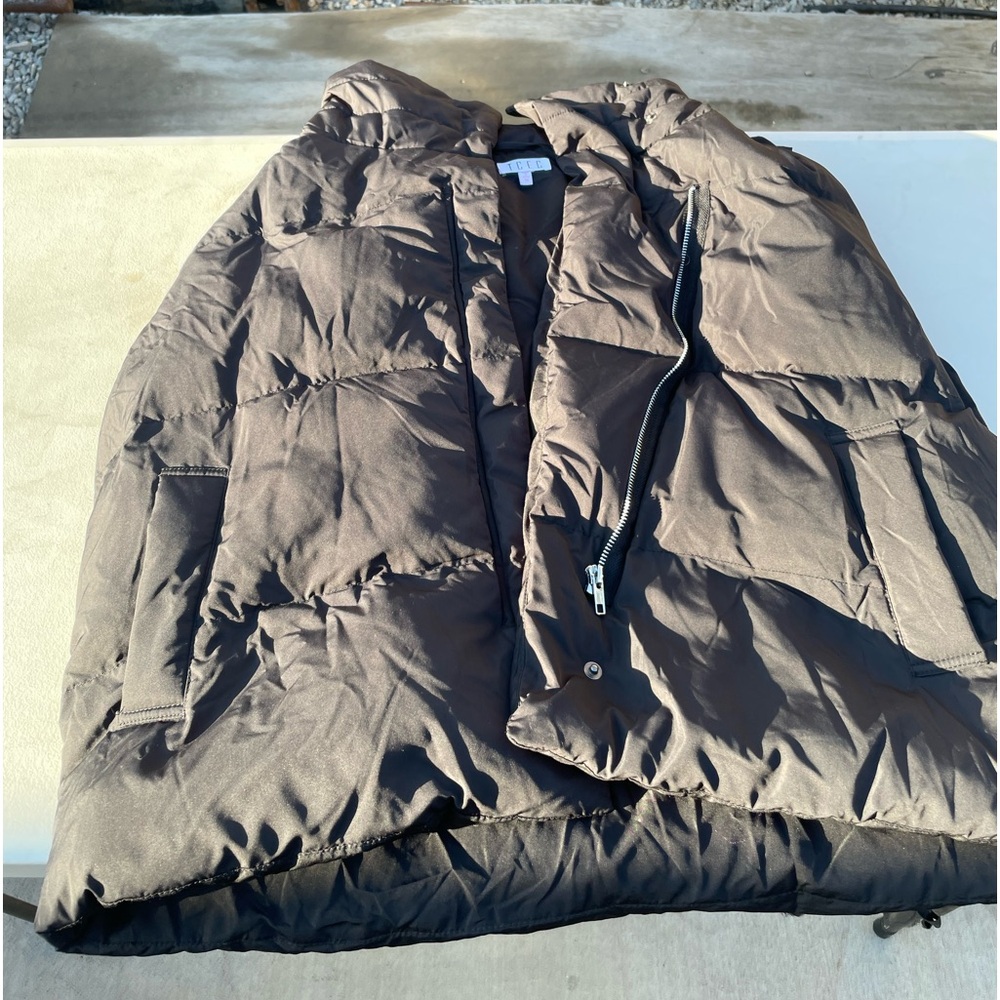 Tcec vest
